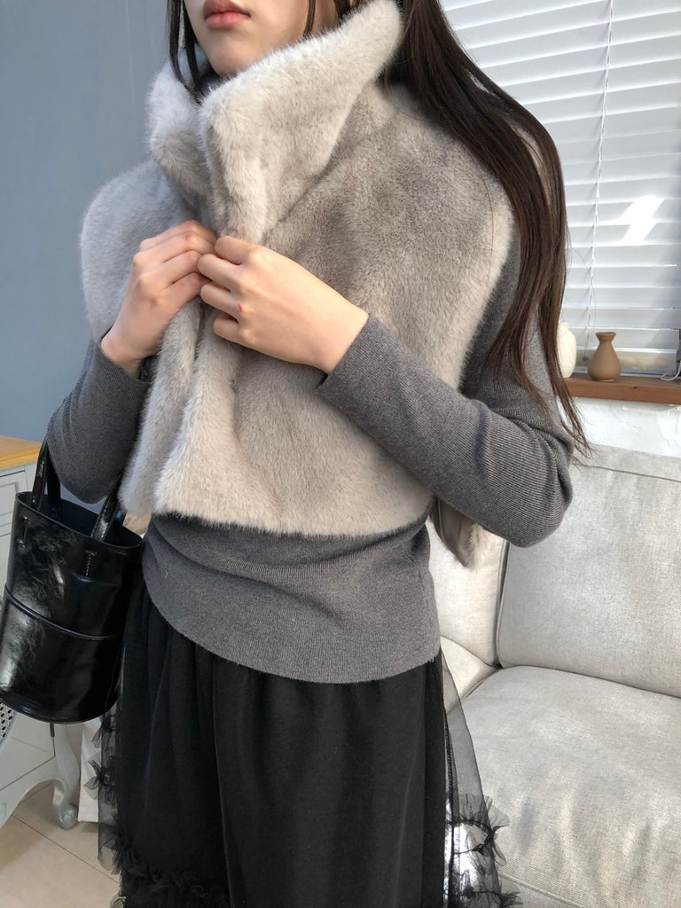 Elan Eco Fur Capelet _ 4 colors